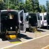Vans com plataforma elevatória para cadeiras de rodas prontas para transfers em Roma
