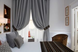 Bettoja Hotel Massimo D’azeglio - struttura accessibile a Roma verificata da VemRent