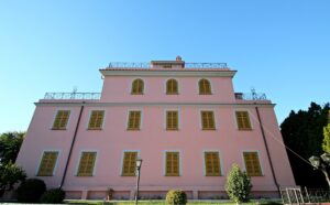 Hotel Arco Di Travertino