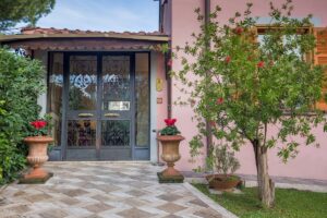 Hotel Arco Di Travertino - struttura accessibile a Roma verificata da VemRent
