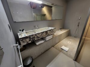 Hotel Dei Barbieri - struttura accessibile a Roma verificata da VemRent