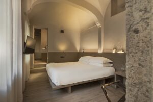 Hotel Dei Barbieri - struttura accessibile a Roma verificata da VemRent