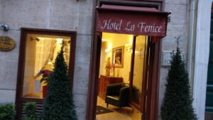 Hotel La Fenice - struttura accessibile a Roma verificata da VemRent
