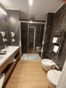 Rome Art Hotel - struttura accessibile a Roma verificata da VemRent
