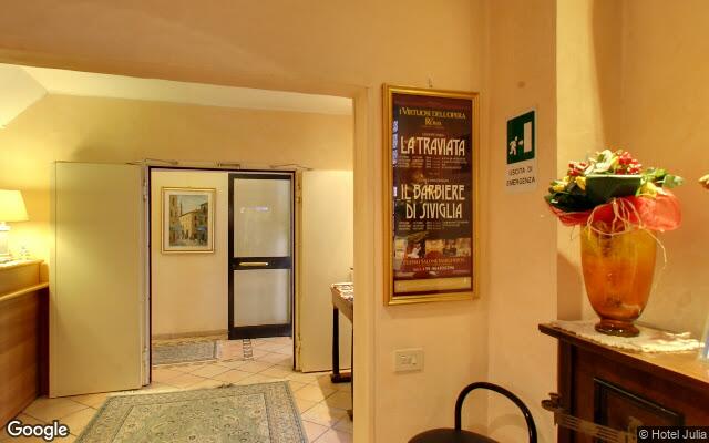 Hotel Julia - Via Rasella 29