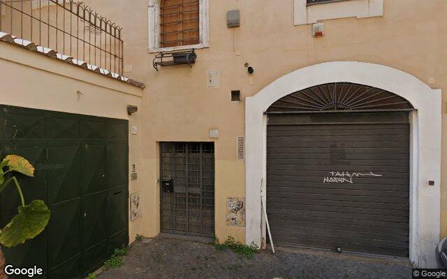 Reale Roma - Via S. Salvatore In Campo 49